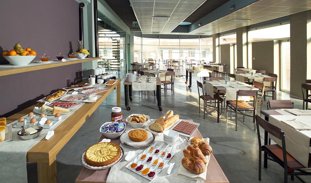 Albergo Cantine Ascheri Bra Ngoại thất bức ảnh